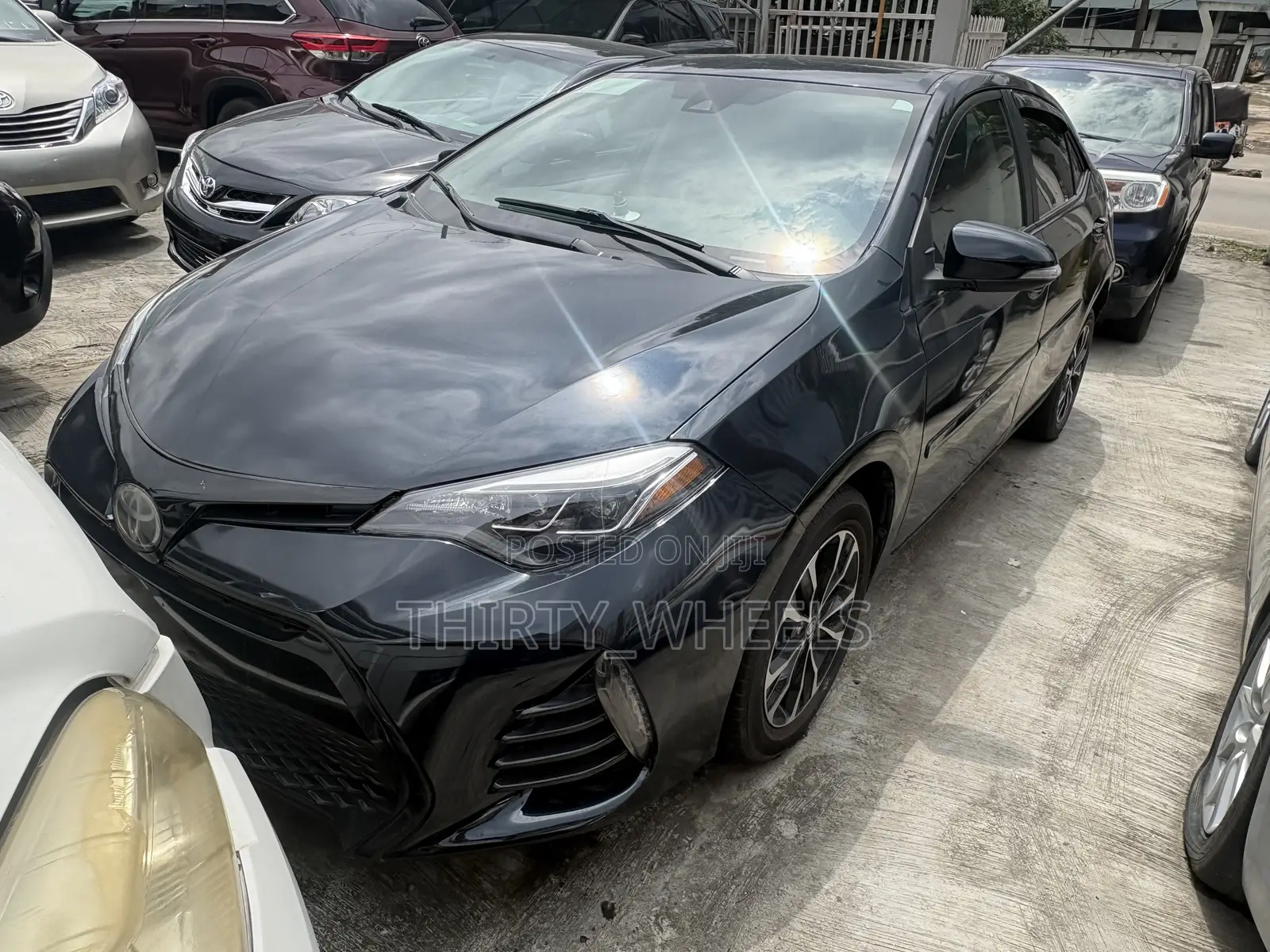 Toyota Corolla 2017 Black