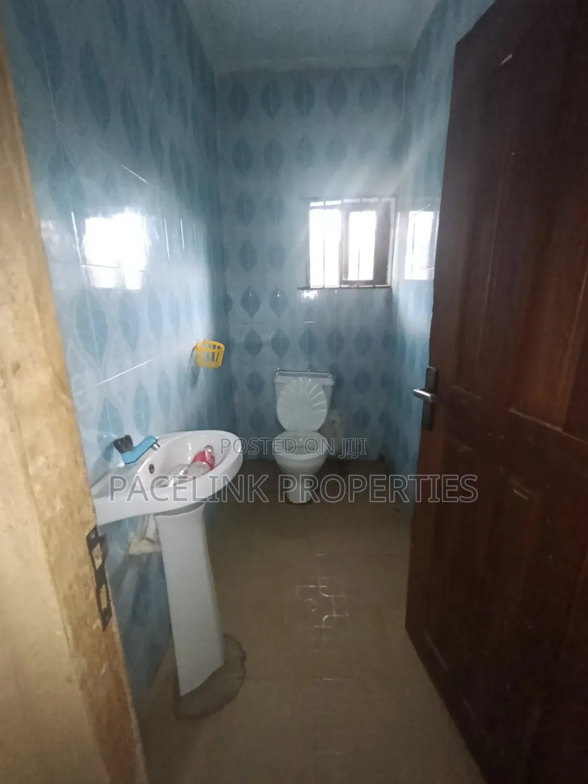 Mini Flat in Ayobo for rent