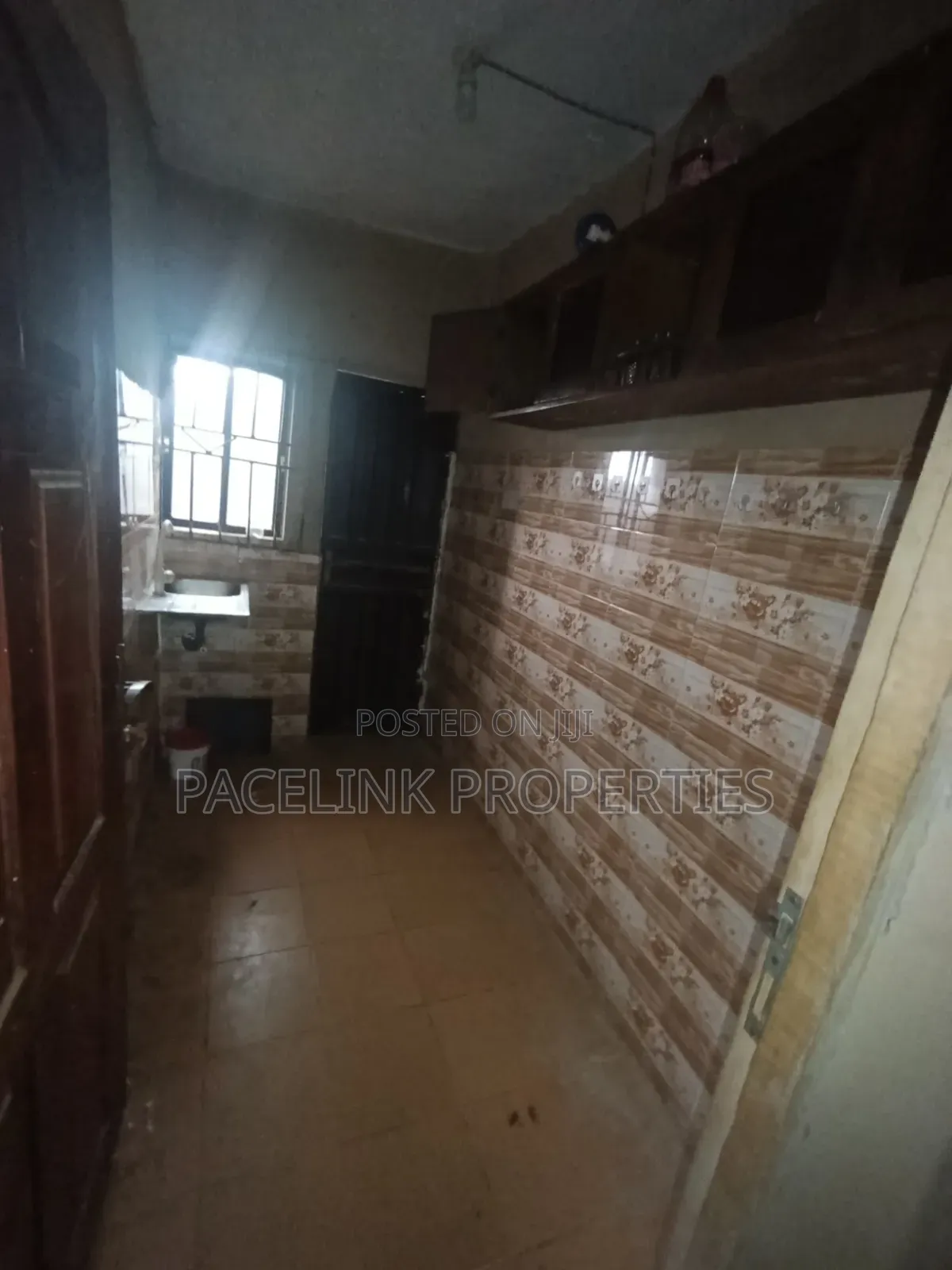 Mini Flat in Ayobo for rent