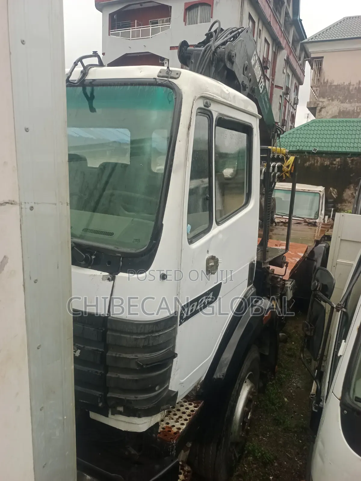 Mercedes Benz 1824 Truck With 6 Tons Hiab Crane 2004