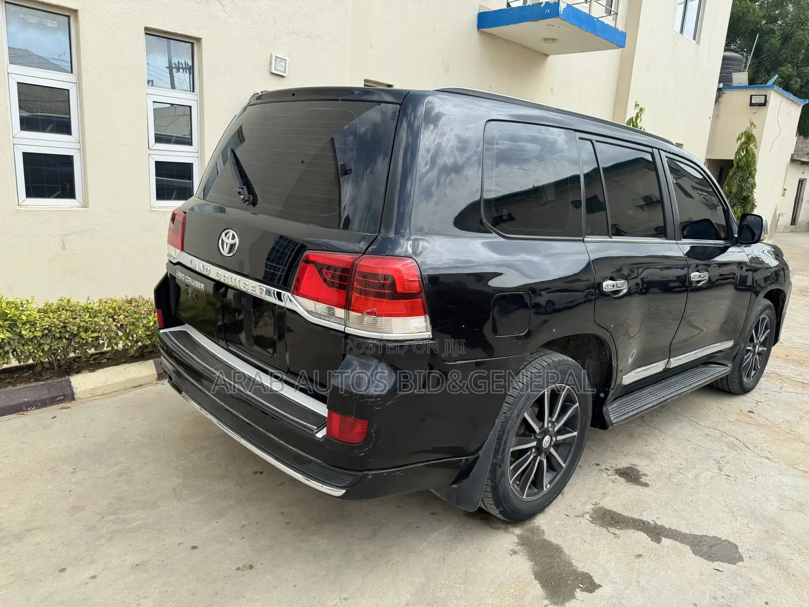 Toyota Land Cruiser 2012 Black