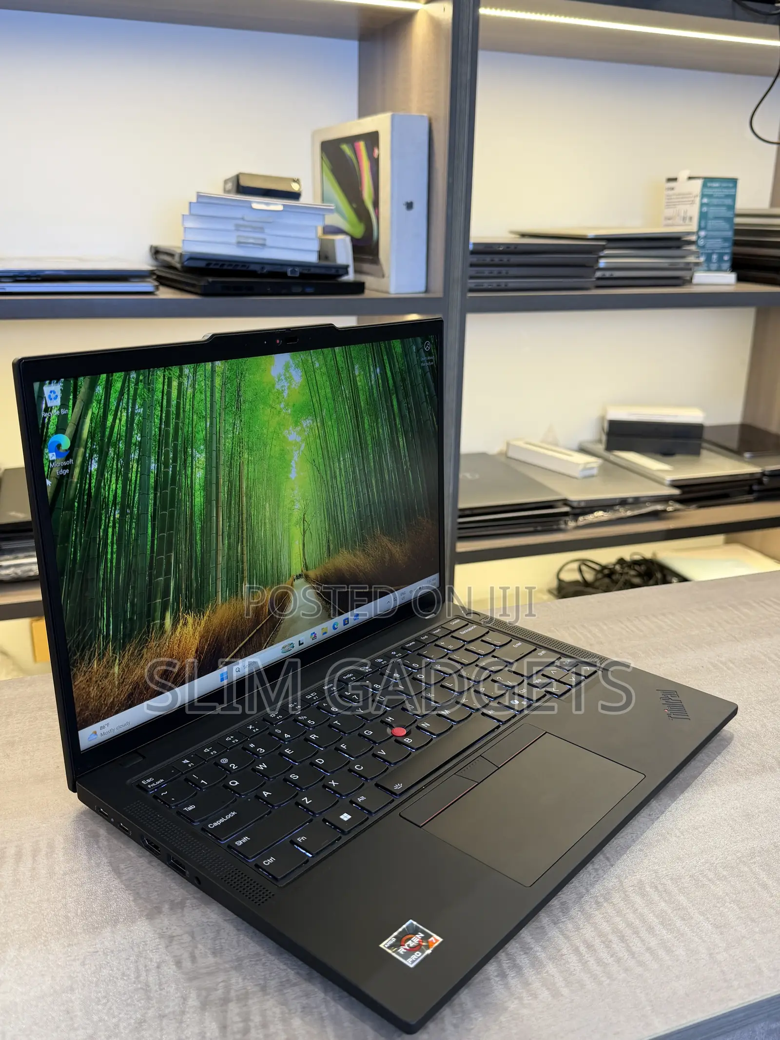 Laptop Lenovo Thinkbook 14 32GB AMD Ryzen 7 SSD 1T