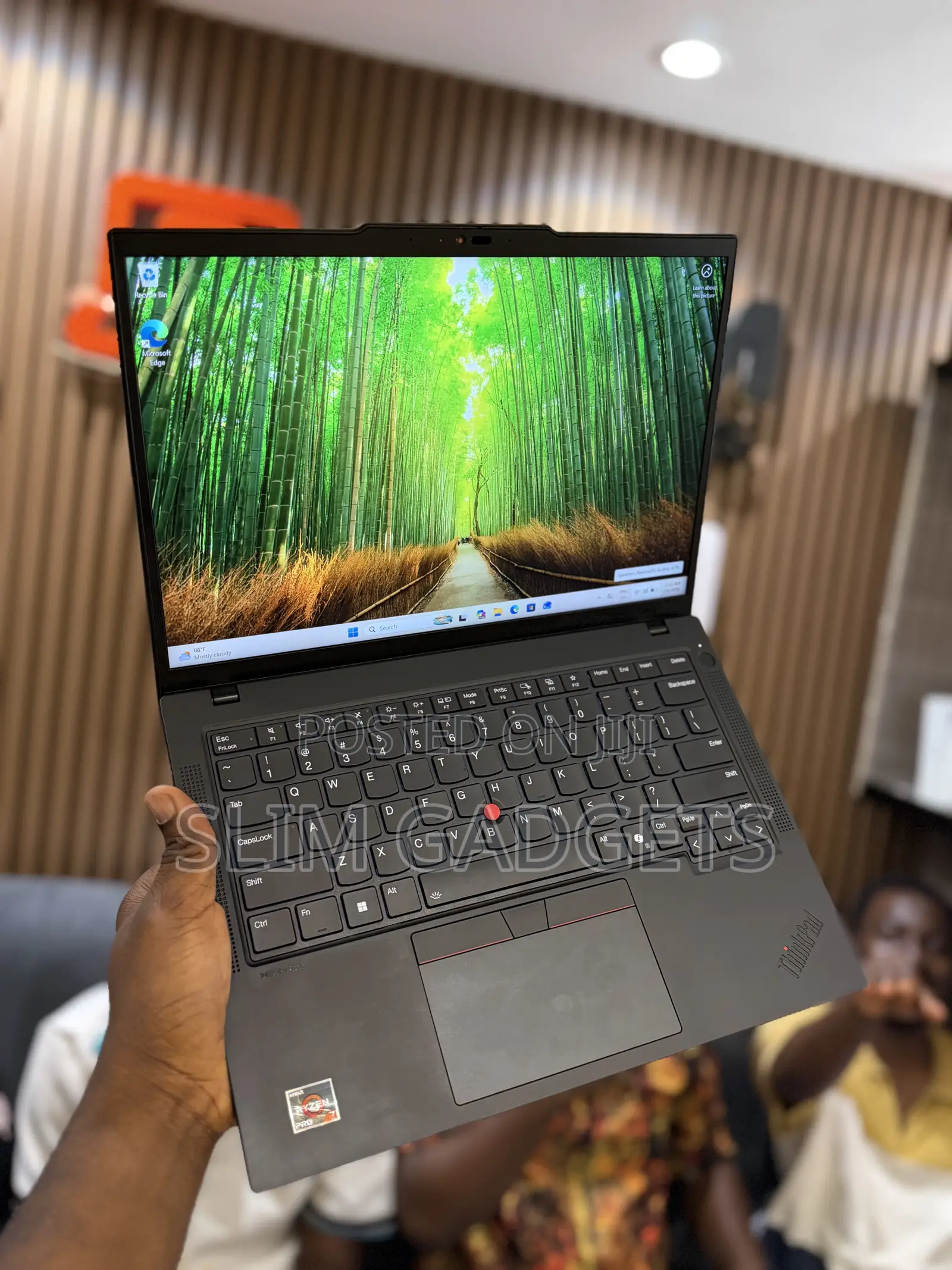 Laptop Lenovo Thinkbook 14 32GB AMD Ryzen 7 SSD 1T