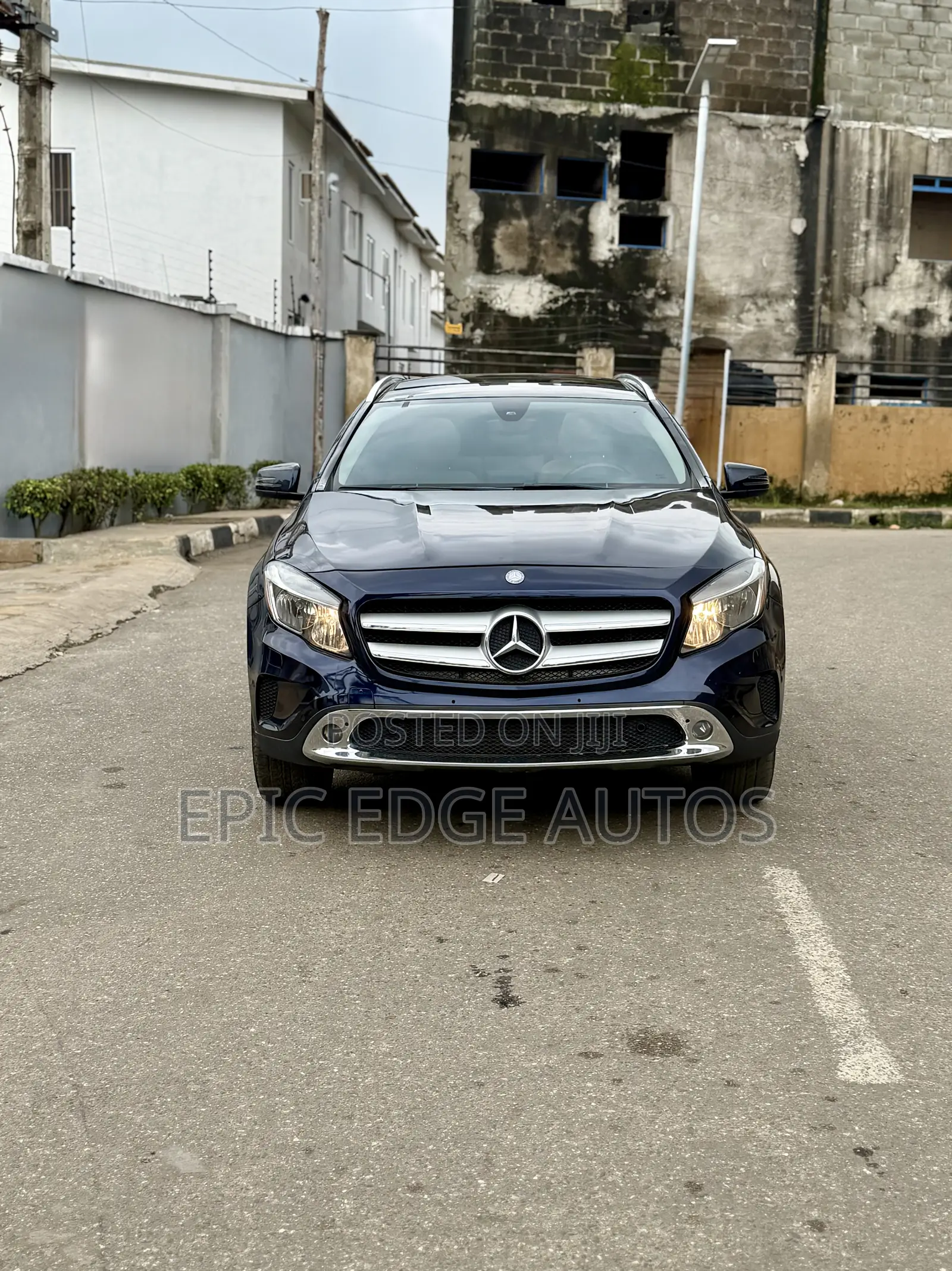 Mercedes-Benz GLA 250 2017 Blue