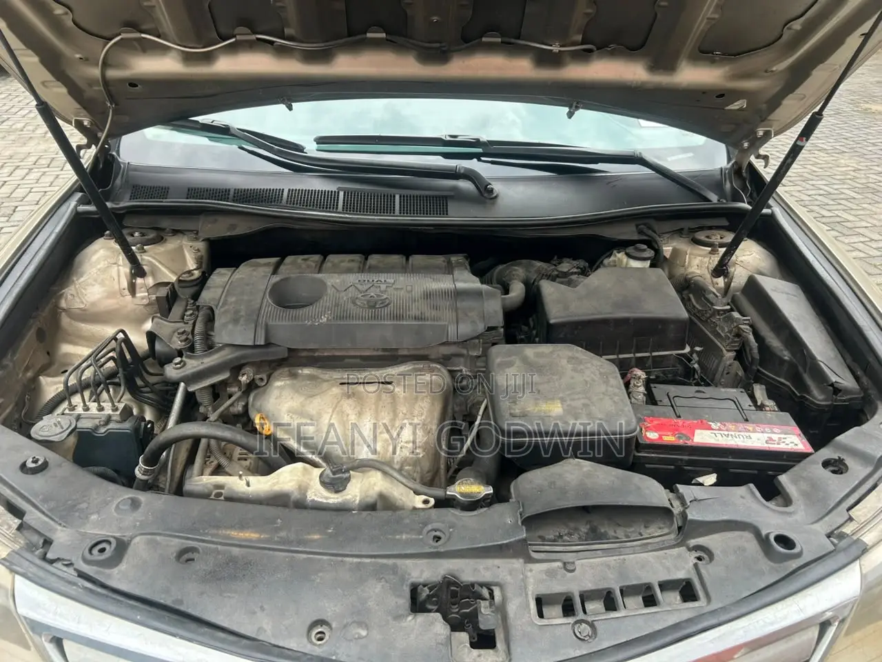 Toyota Camry 2013 Gold