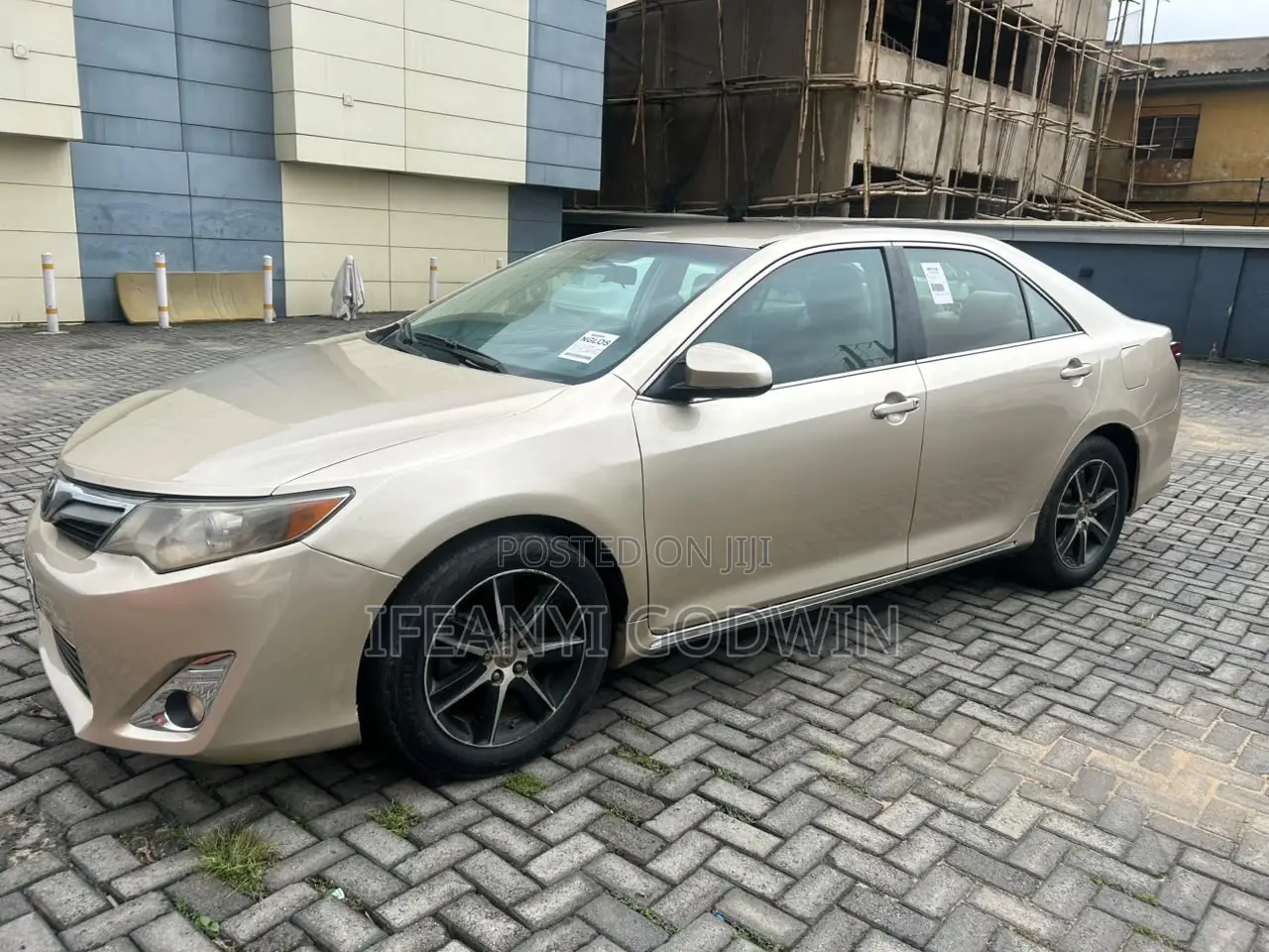 Toyota Camry 2013 Gold