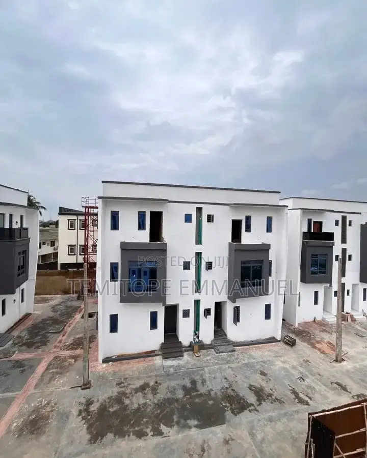 Furnished 4bdrm Duplex in Opebi for sale
