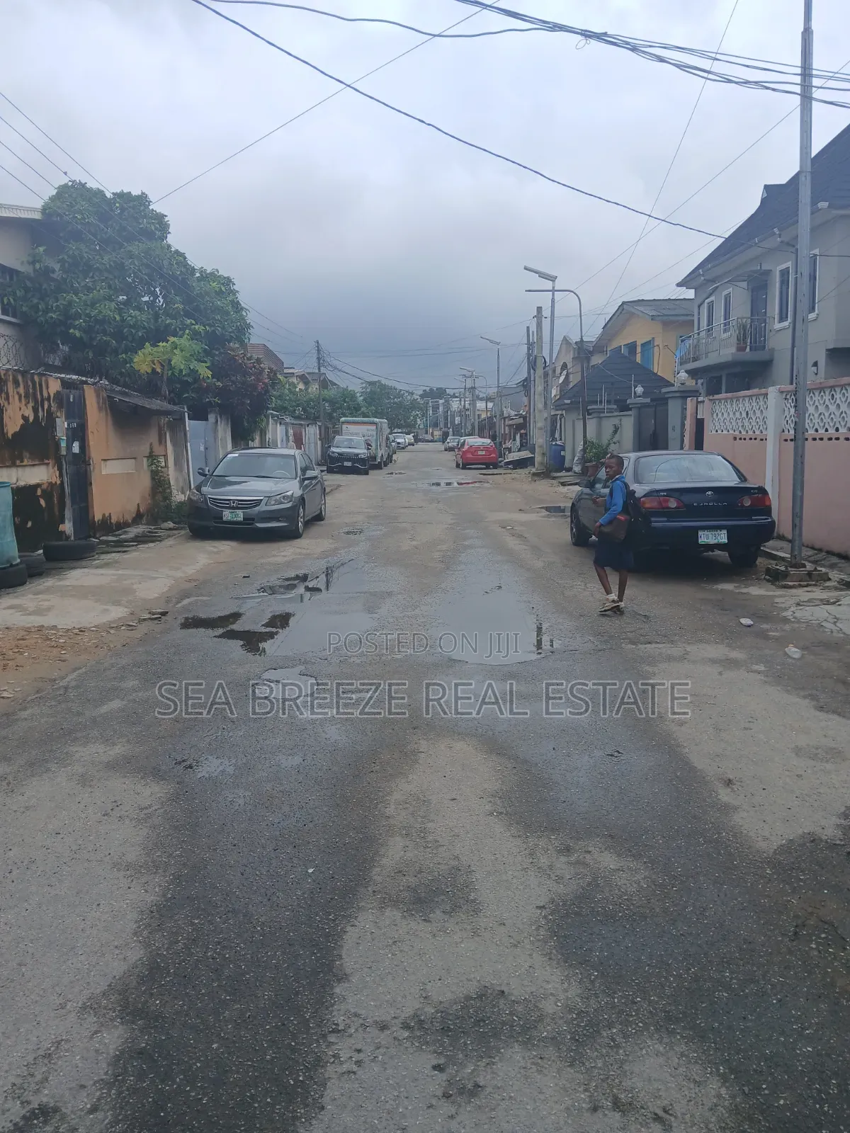 8bdrm Duplex in Raufu Williams, Adelabu for sale
