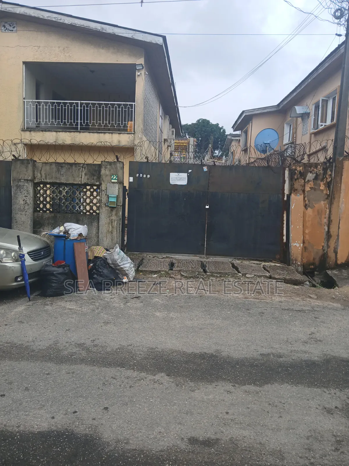 8bdrm Duplex in Raufu Williams, Adelabu for sale