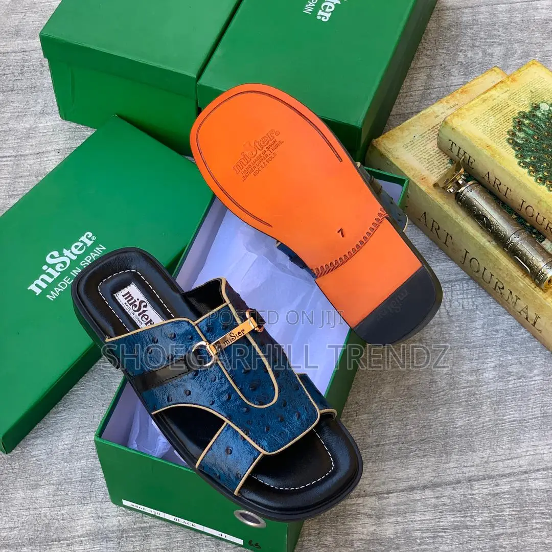 Premium Mister Palm Slippers | Modern Comfort Style