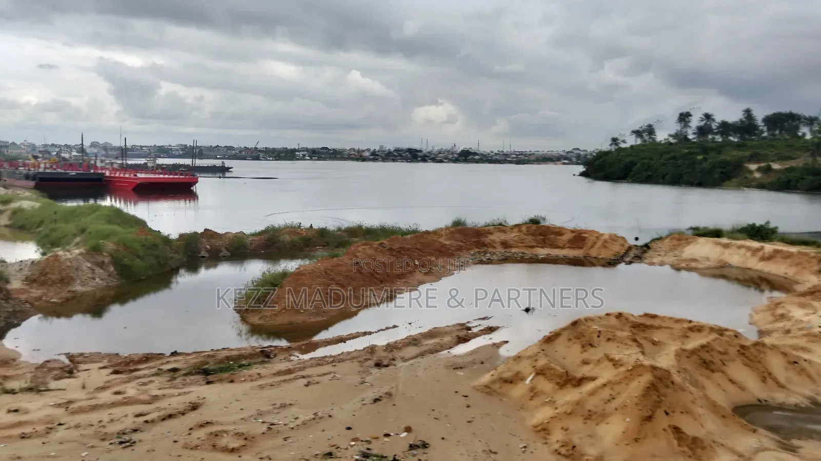 For Sale : 10 Plots Waterfront, Onne , Rivers State