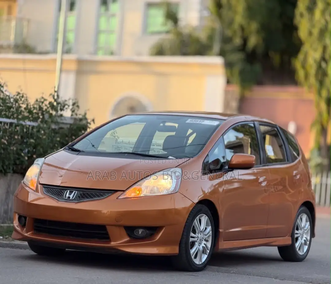Honda Fit 2017 Gold