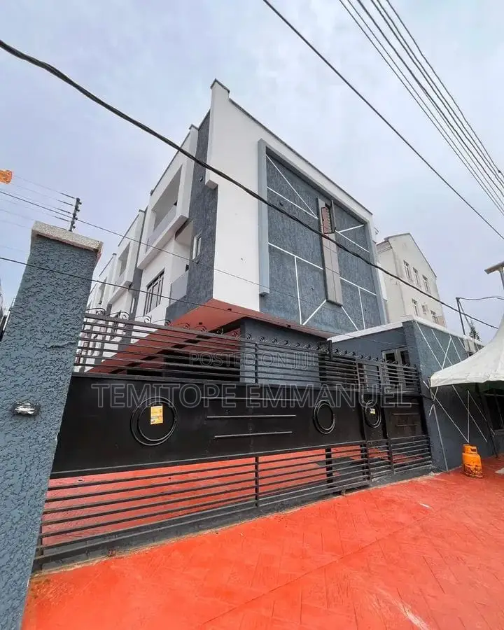 Furnished 4bdrm Duplex in Opebi for sale