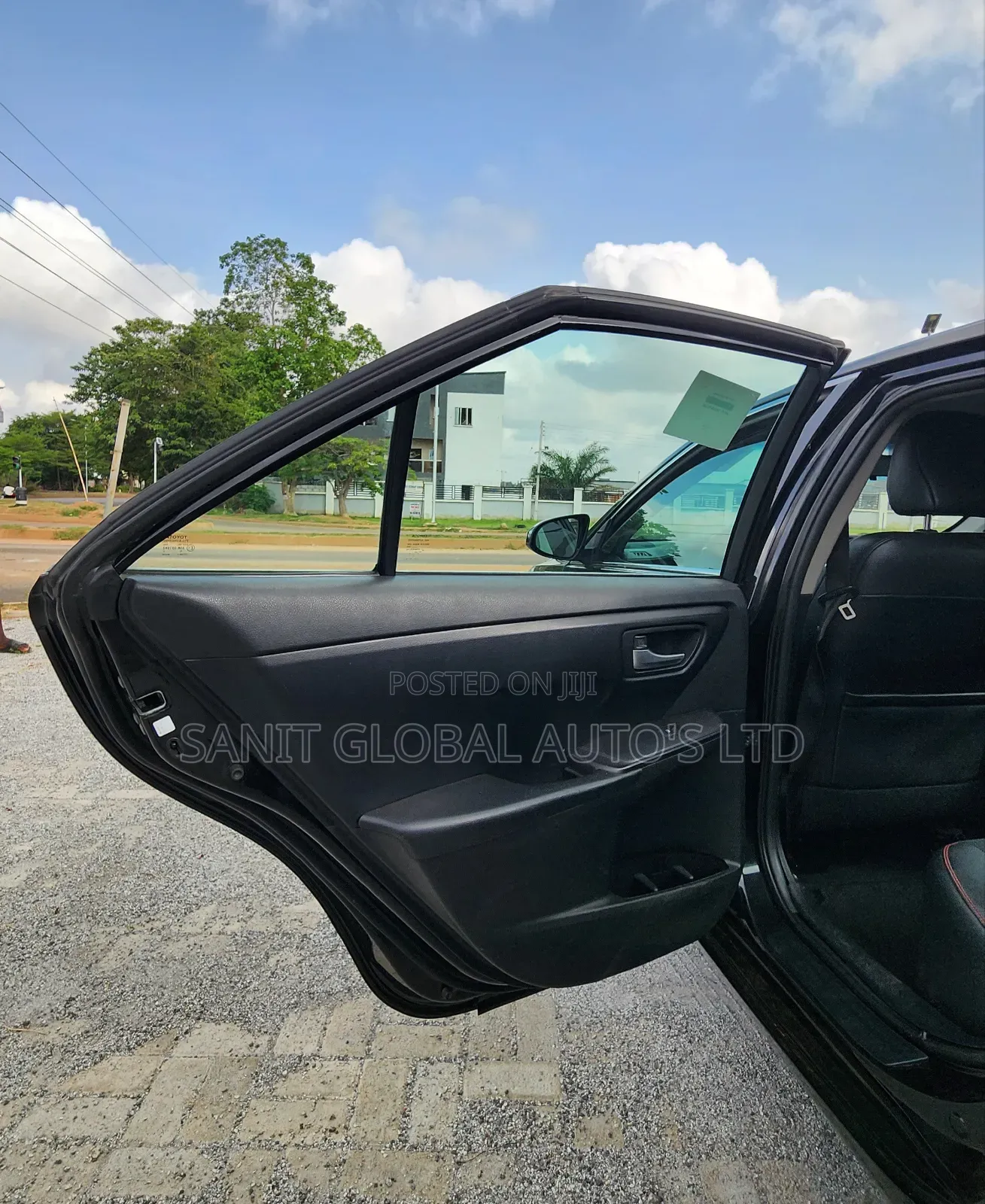 Toyota Camry 2016 Black