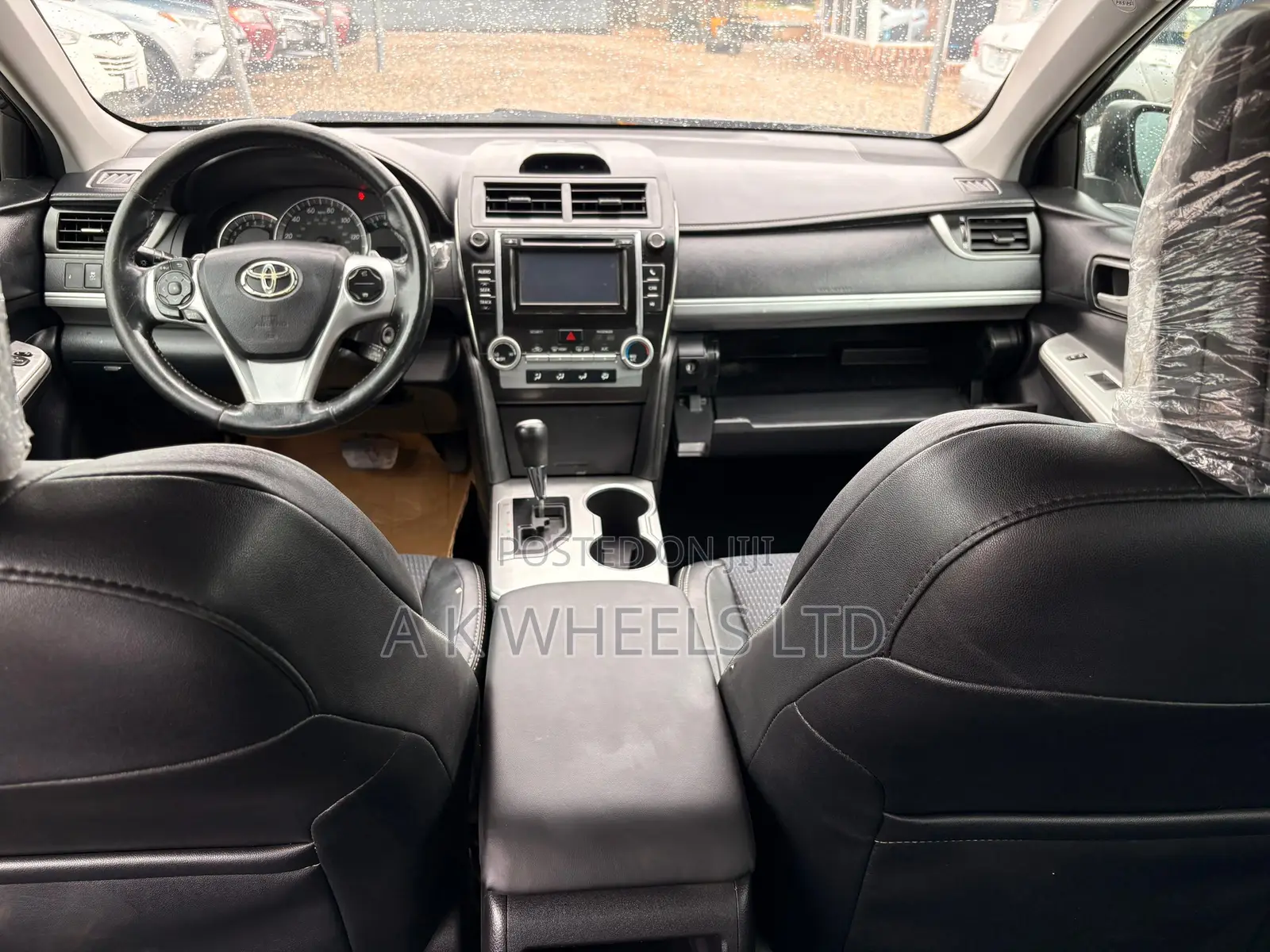 Toyota Camry SE 4dr Sedan (2.5L 4cyl 6A) 2013 Blue