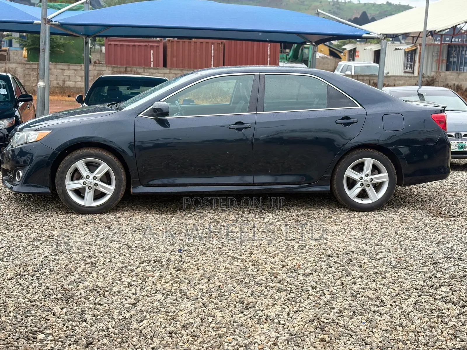 Toyota Camry SE 4dr Sedan (2.5L 4cyl 6A) 2013 Blue