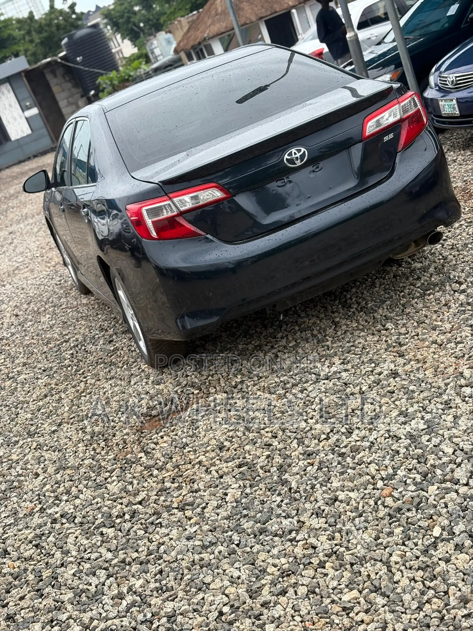 Toyota Camry SE 4dr Sedan (2.5L 4cyl 6A) 2013 Blue