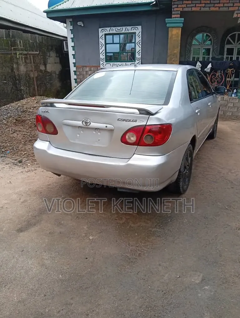 Toyota Corolla 2003 Silver
