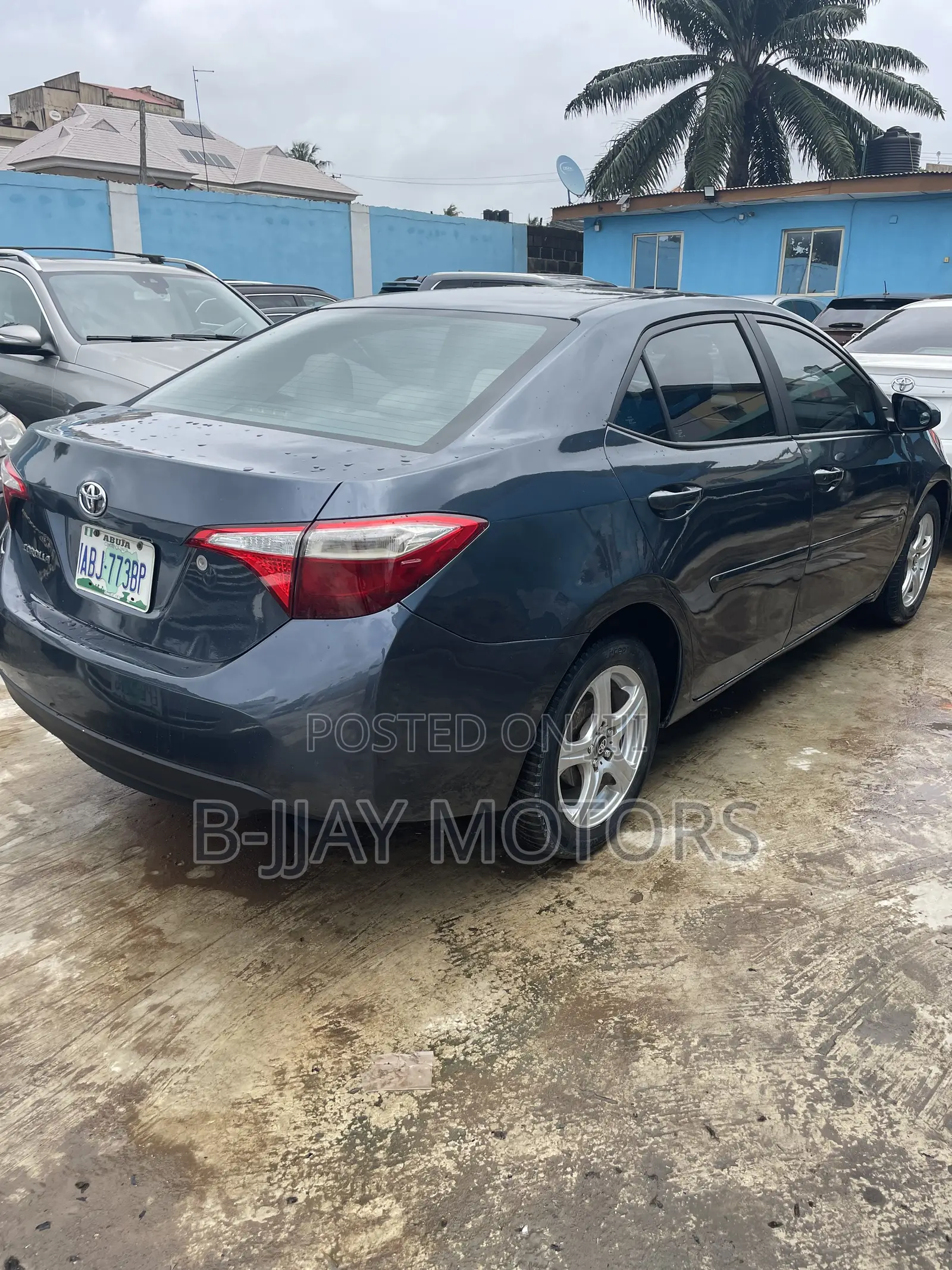 Toyota Corolla LE Eco Premium 4dr Sedan (1.8L 4cyl CVT) 2014 Gray