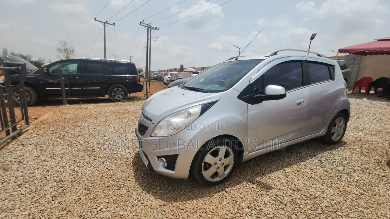 Chevrolet Spark 2011 Silver