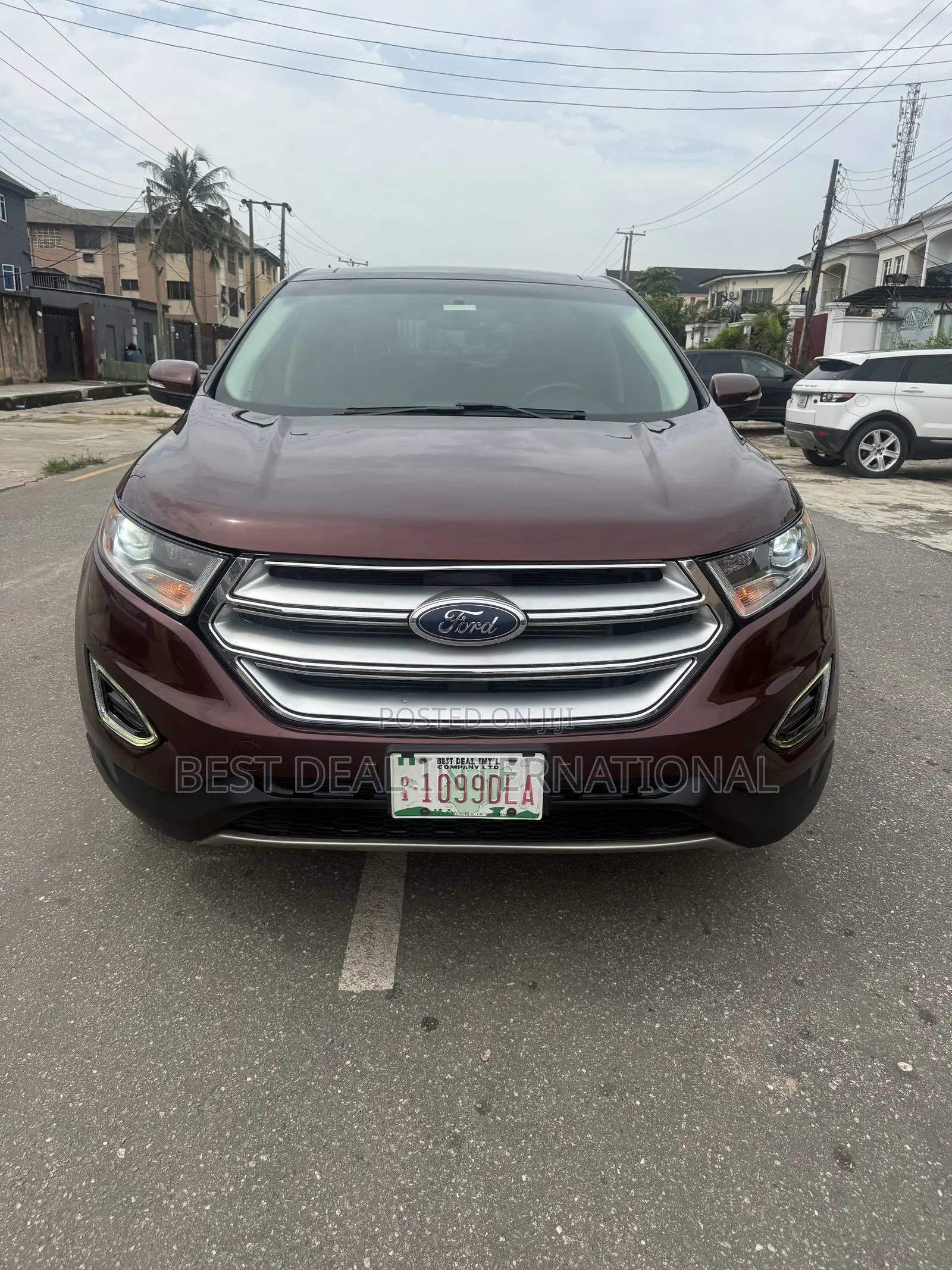 Ford Edge Titanium 4dr AWD 2017 Burgundy