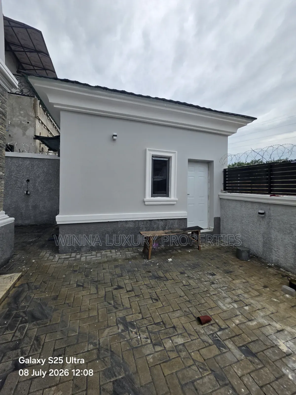 5bdrm Duplex in Sun Rise Estate...., Lugbe District for sale