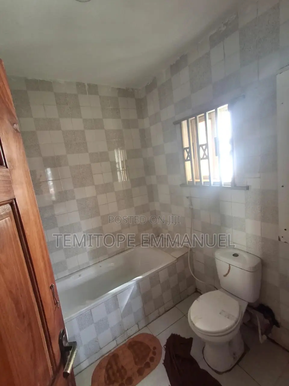 Furnished 6bdrm House in Ogba for sale