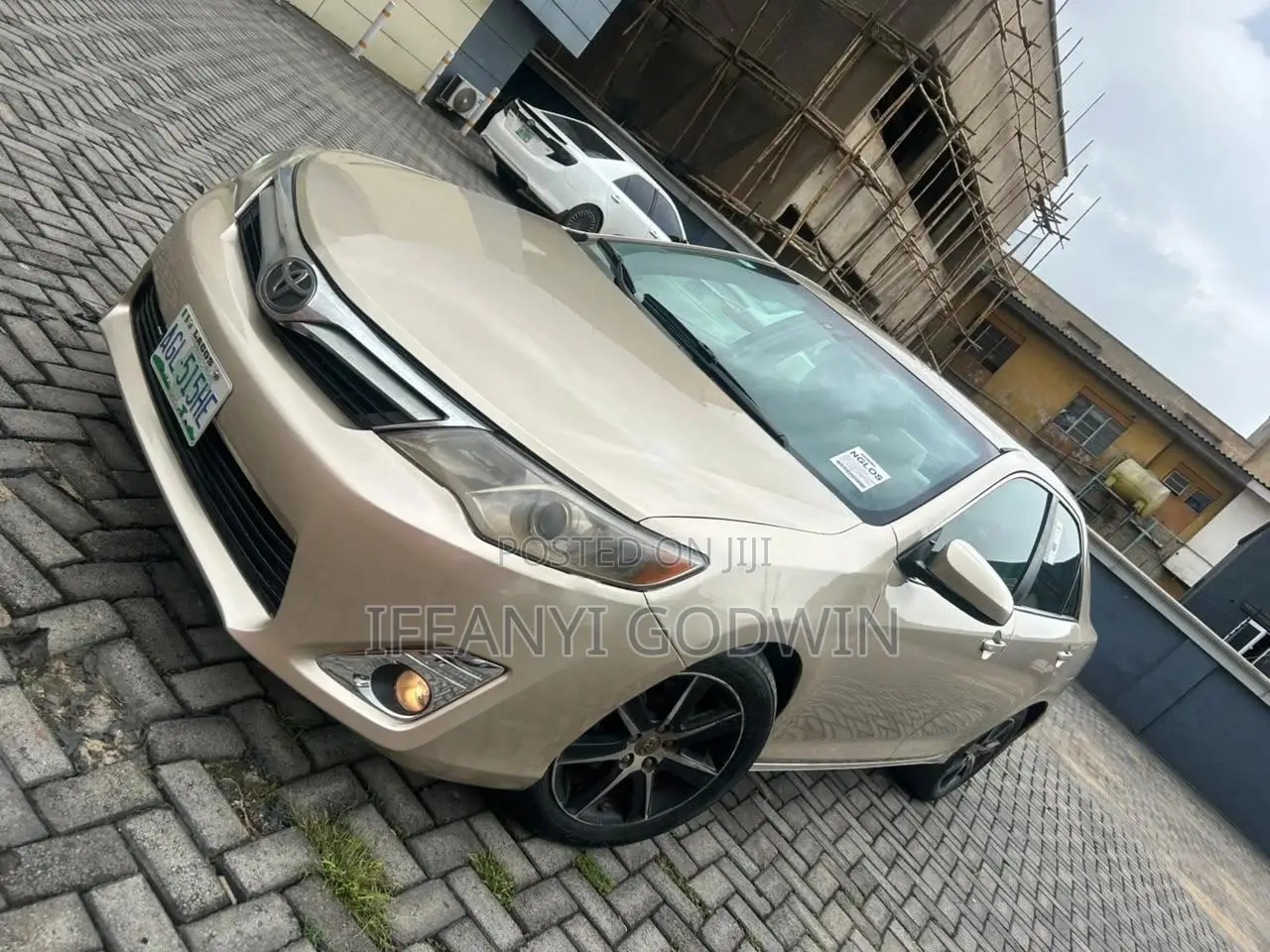 Toyota Camry 2013 Gold