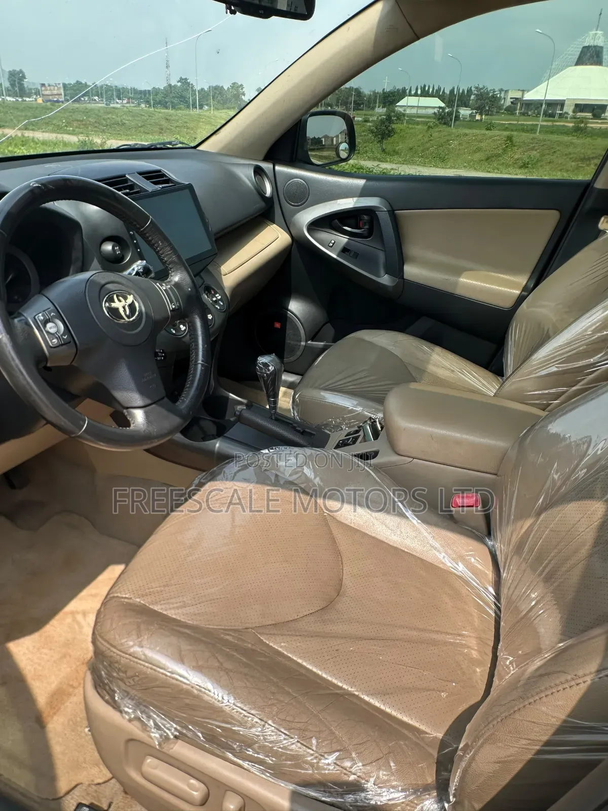 Toyota RAV4 2010 Gray
