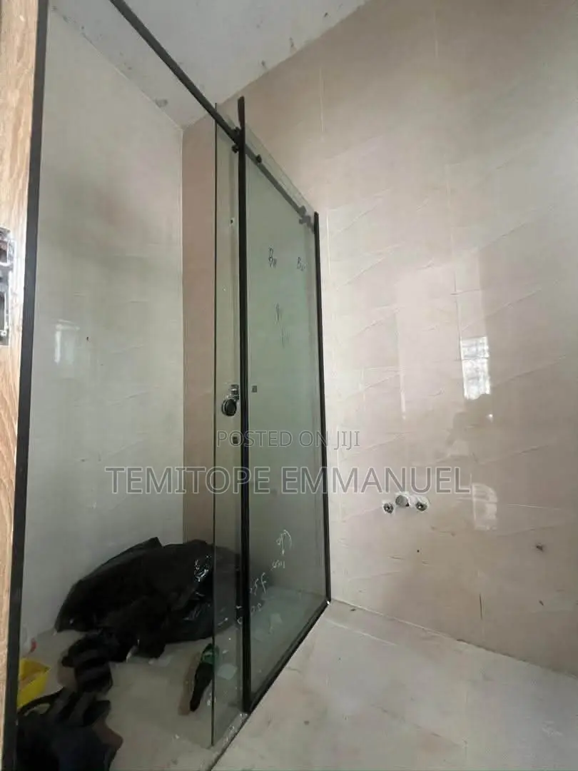 Furnished 2bdrm Apartment in Isheri North for sale