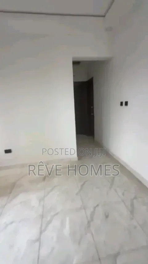 2bdrm Block of Flats in Ifako-Gbagada for rent