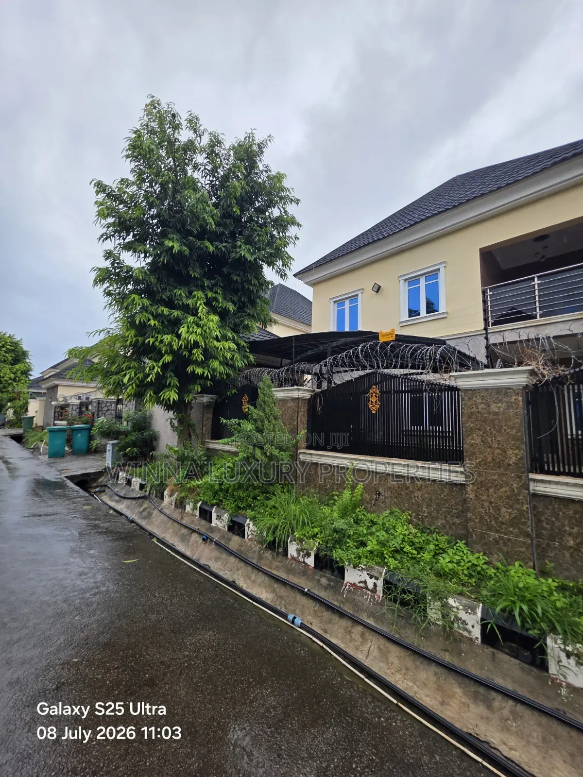 4bdrm Duplex in Urban Dwell, Lugbe District for rent