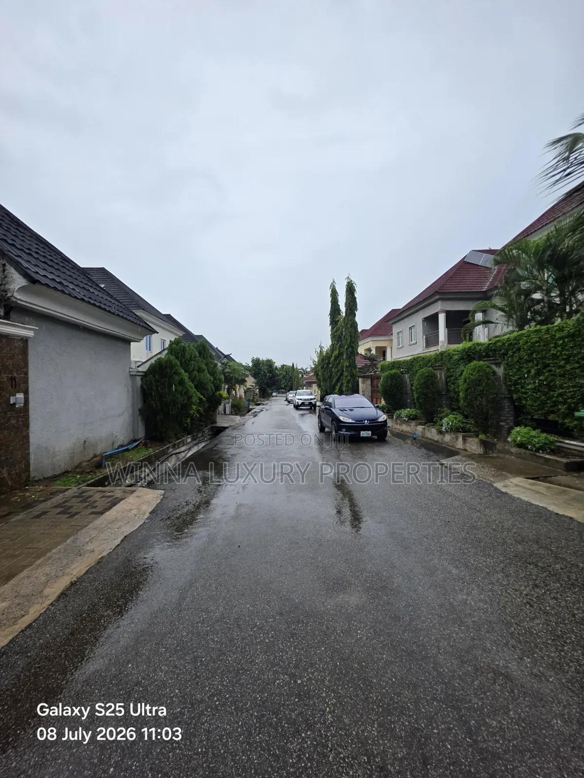4bdrm Duplex in Urban Dwell, Lugbe District for rent