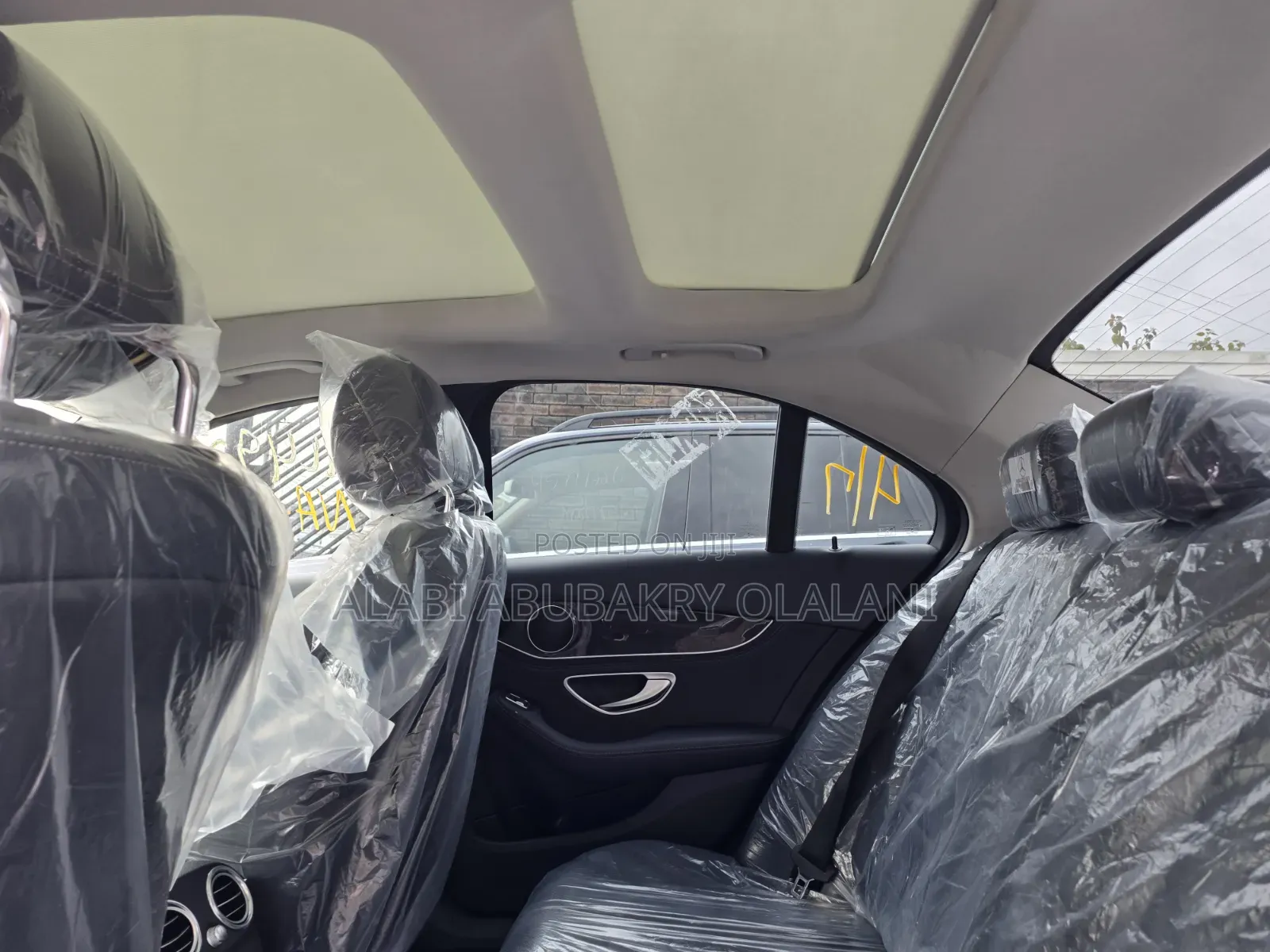 Mercedes-Benz C300 2016 Off white