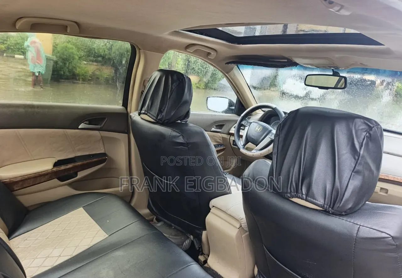 Honda Accord 2010 Black