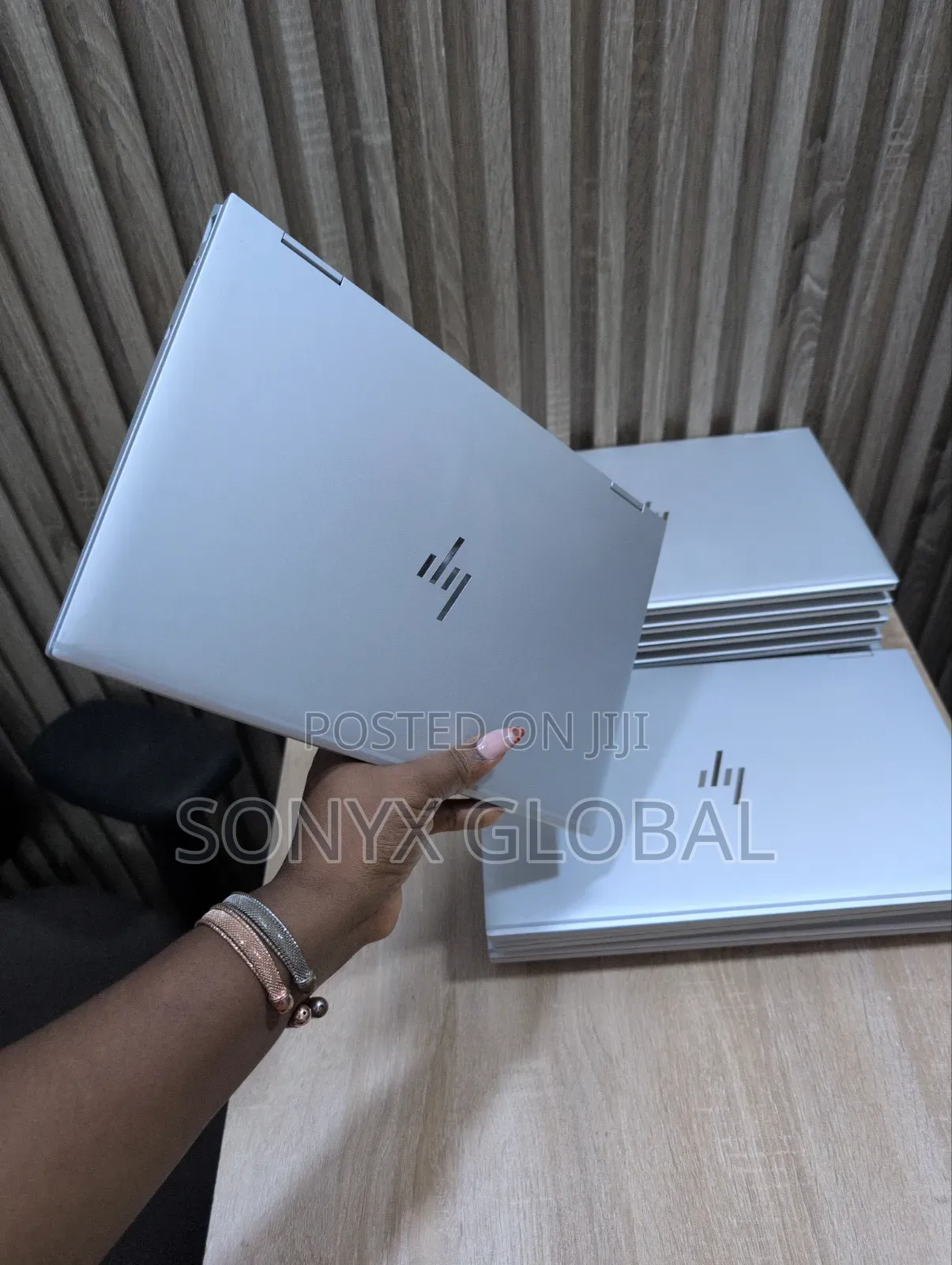 Laptop HP EliteBook 1040 G8 16GB Intel Core i7 SSD 512GB