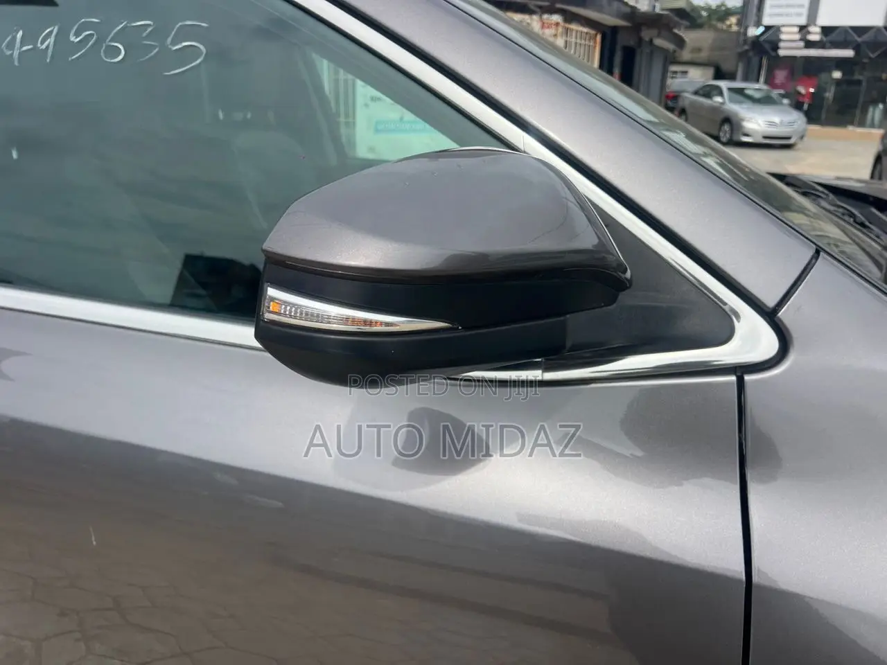 Toyota Highlander XLE 4x4 V6 (3.5L 6cyl 8A) 2018 Gray