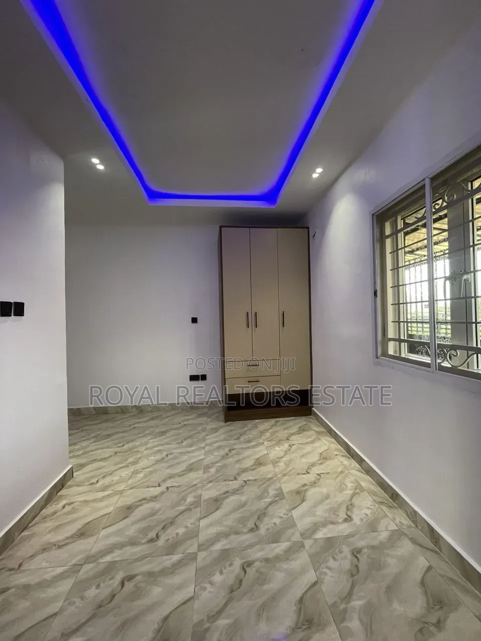4bdrm Townhouse / Terrace in Life Camp for rent