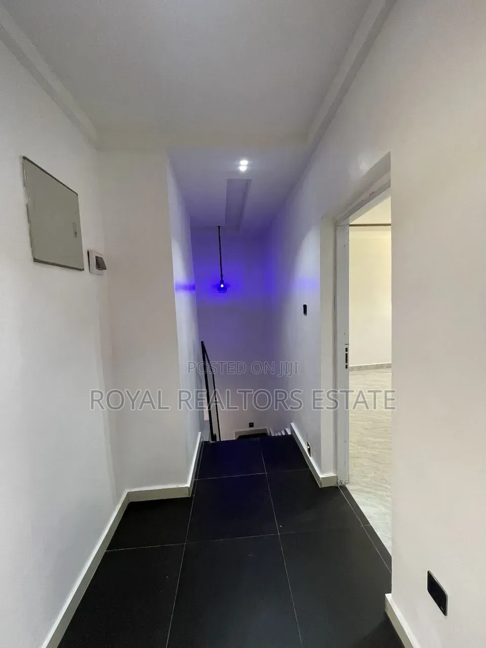 4bdrm Townhouse / Terrace in Life Camp for rent