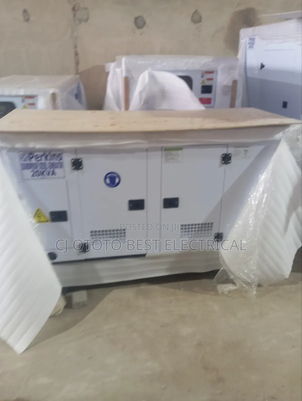 30kva Perkins Generator Soundproof, England Engine