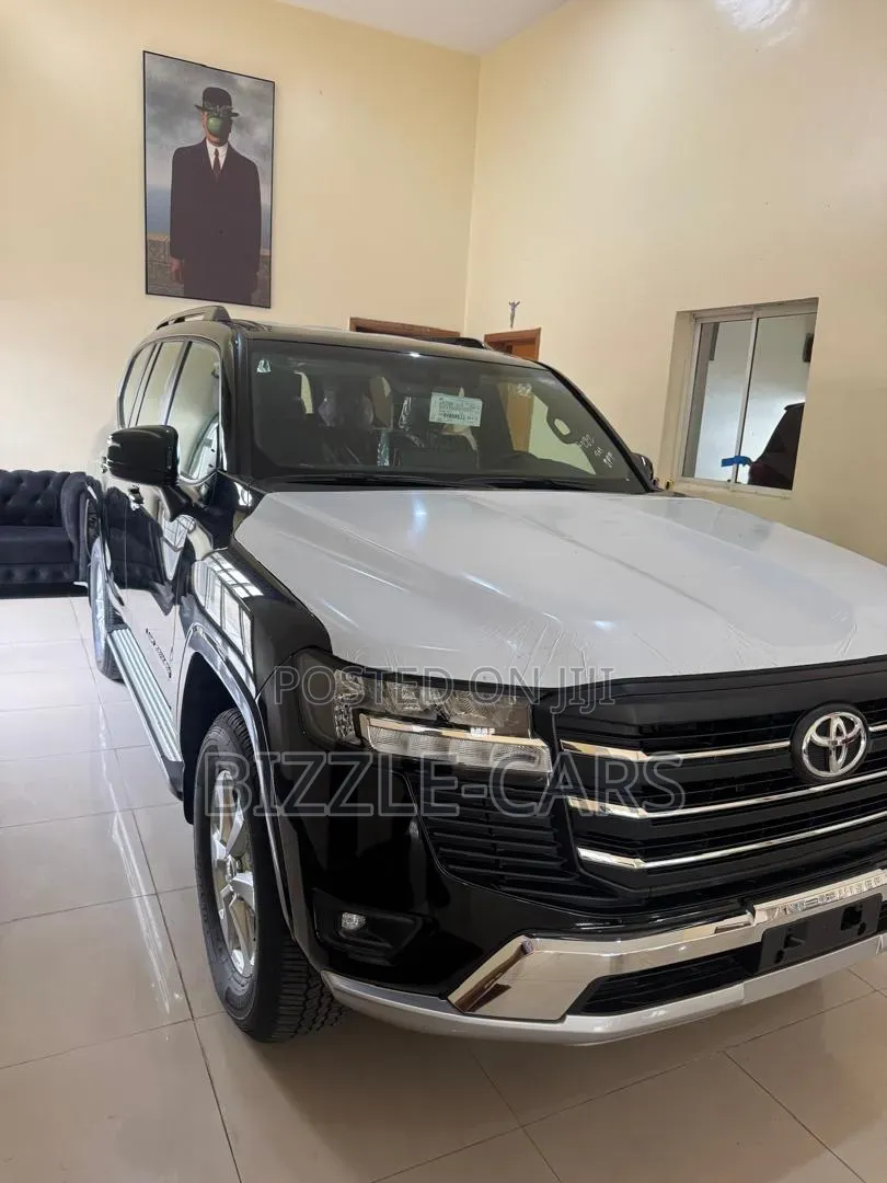 New Toyota Land Cruiser 2025 Black