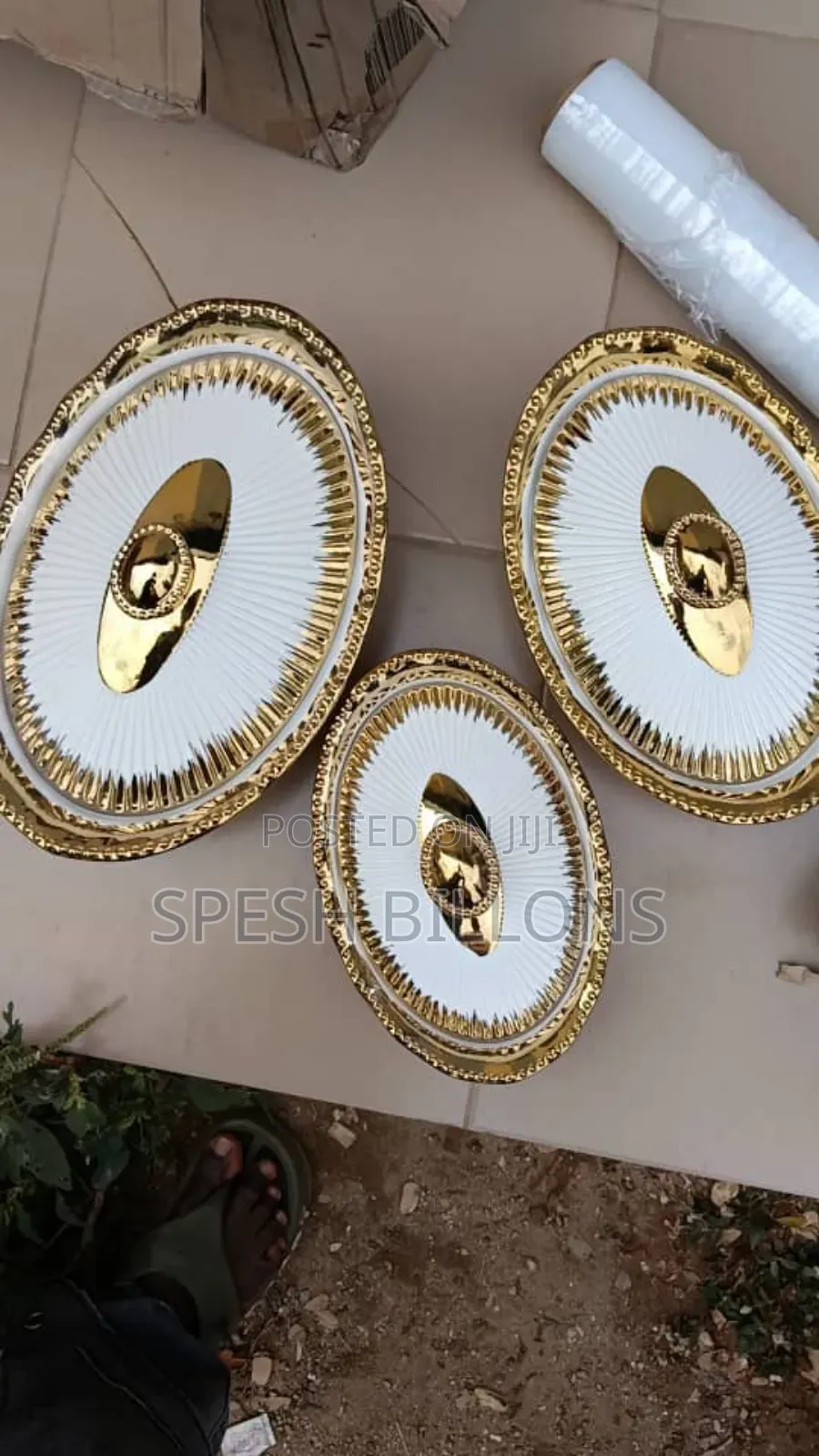Luxury Food Warmer, 4-in-1 Set of Dish Server Set of Gold Cutlery