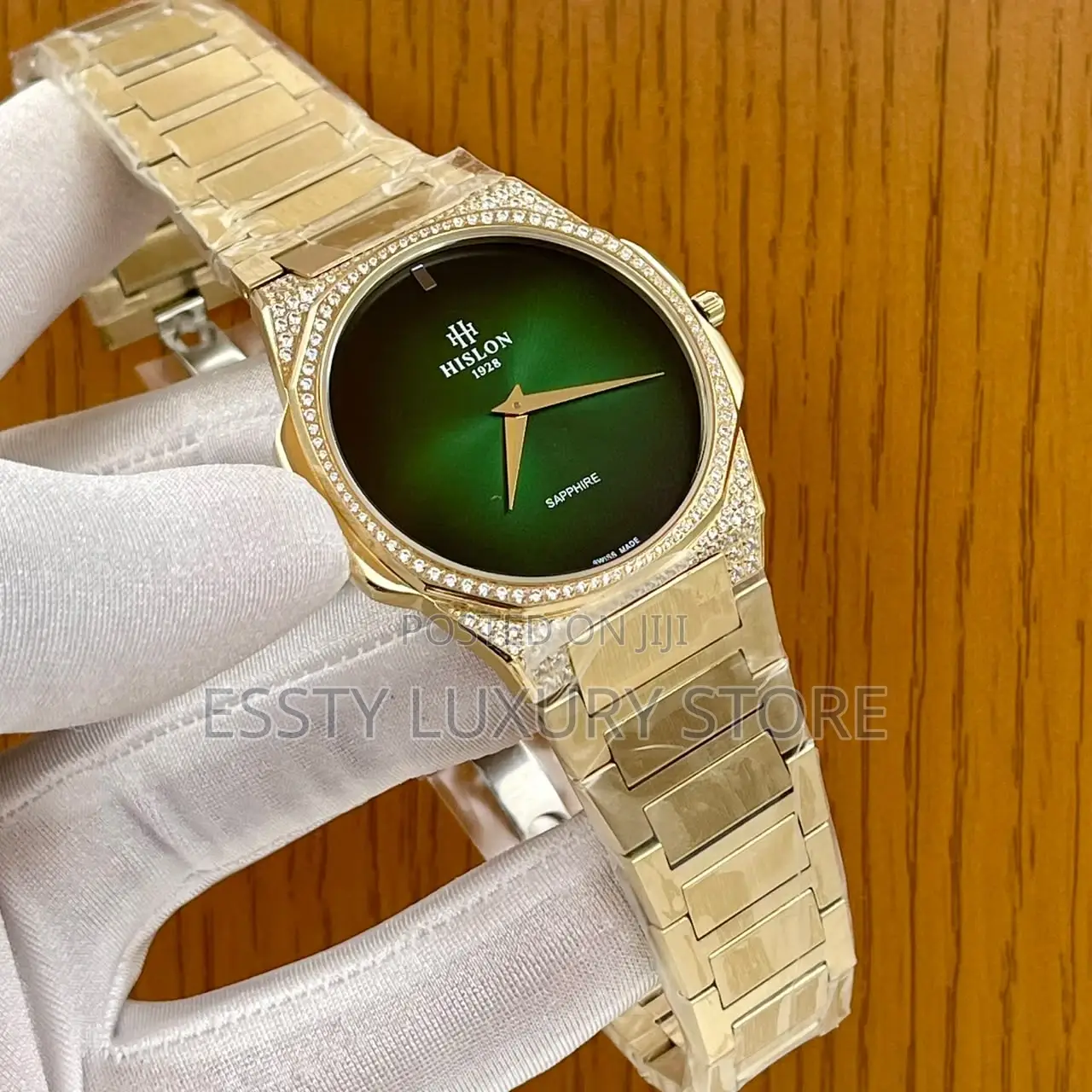 Hislon Stone Head Quality Luxury Men Chain Wristwatch