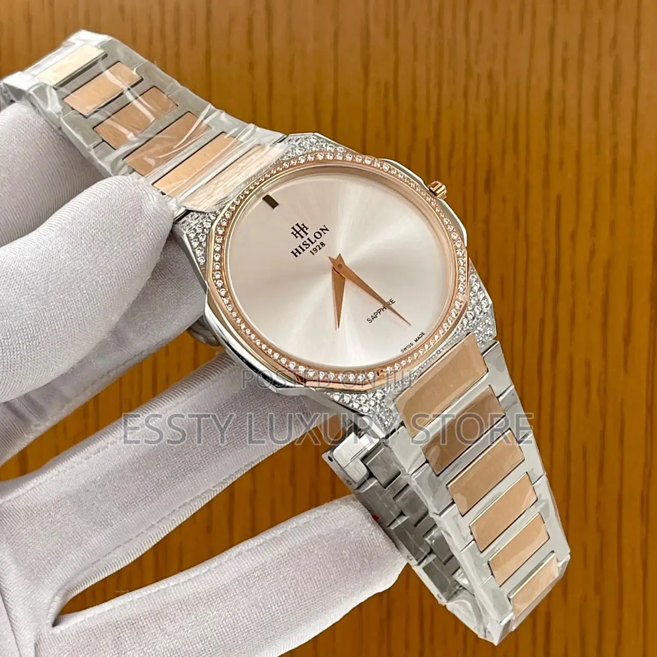 Hislon Stone Head Quality Luxury Men Chain Wristwatch
