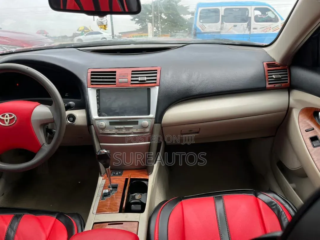 Toyota Camry LE 4dr Sedan (2.4L 4cyl 5A) 2009 Red