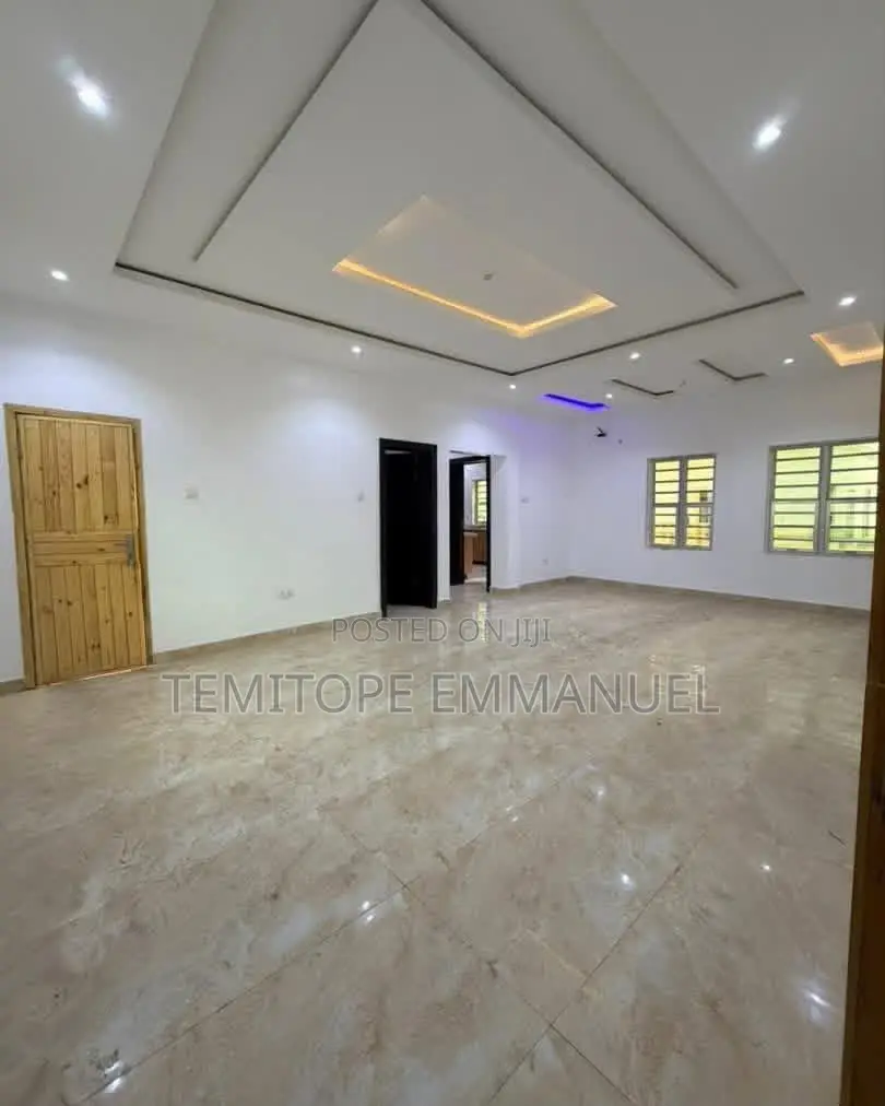 Furnished 3bdrm Apartment in GRA Phase 2 Shangisha for sale