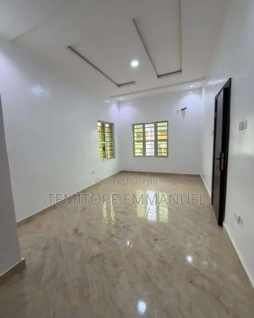 Furnished 3bdrm Apartment in GRA Phase 2 Shangisha for sale