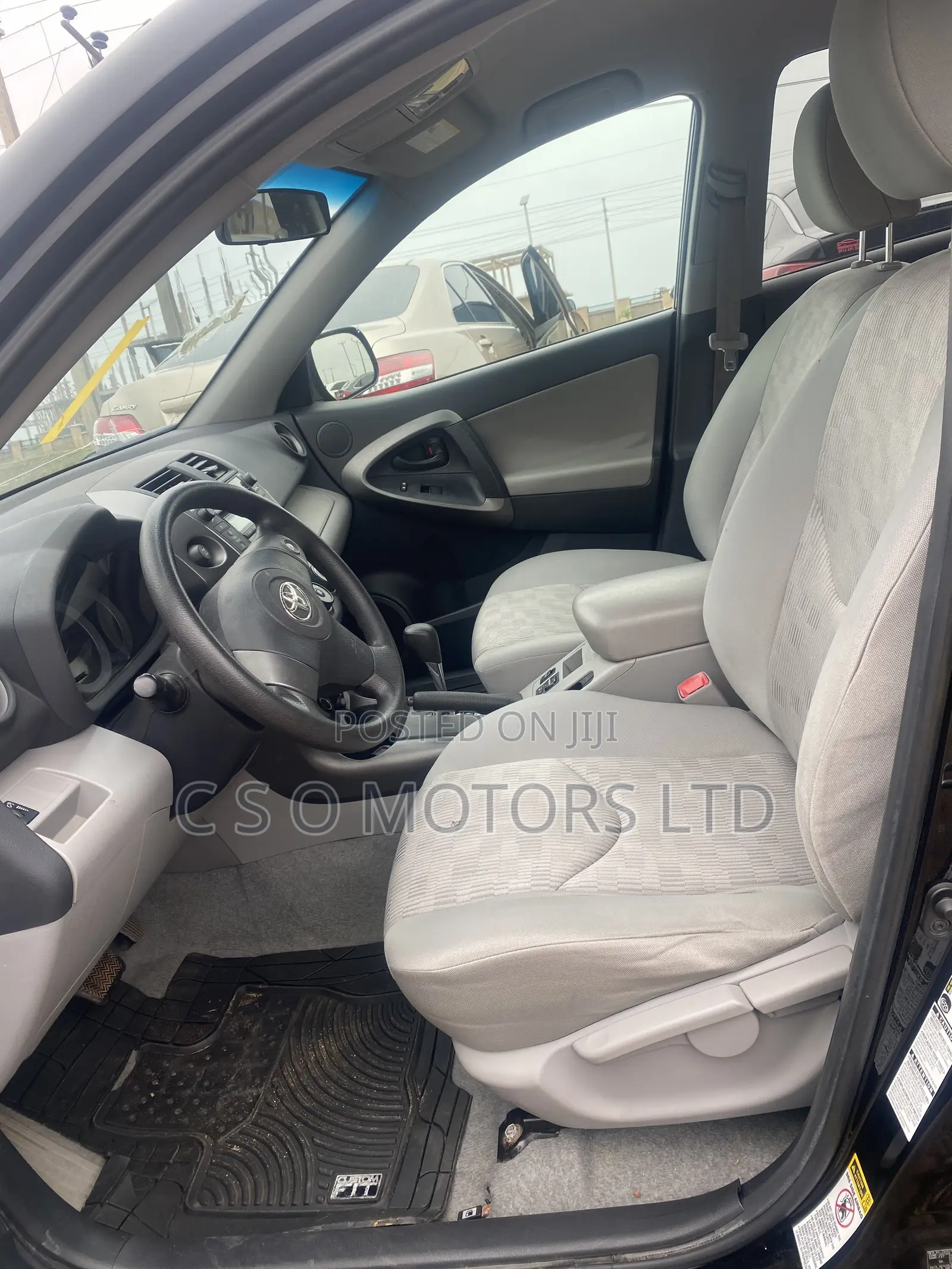 Toyota RAV4 2011 Black