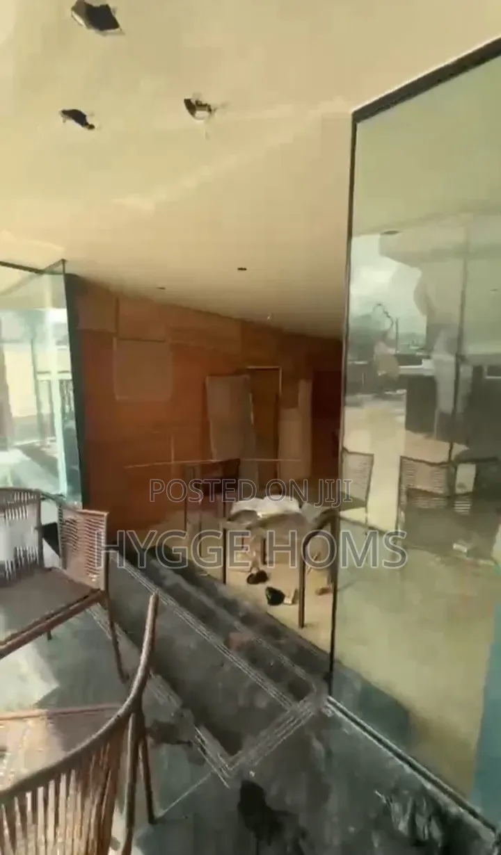 Prime Commercial Building Ideal for Lounge/Club Vi
