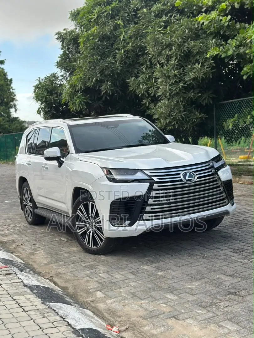 Lexus LX 500d 2026 White